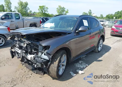 2018 Alfa Romeo Stelvio Sport Awd из США, поврежденный, VIN ZASFAKPNXJ7B73738